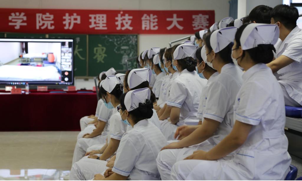 图片1 图片1